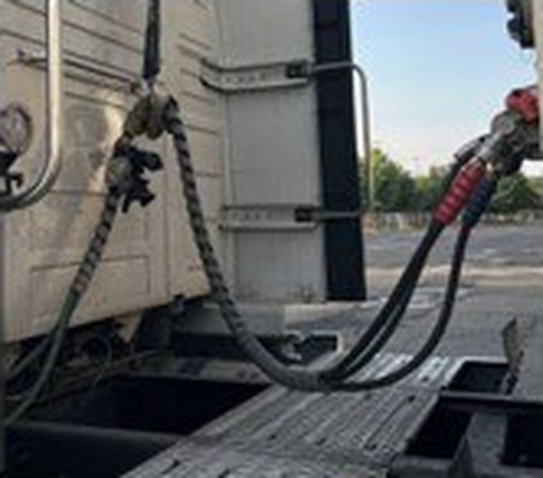 Example: Brake hose and air lines