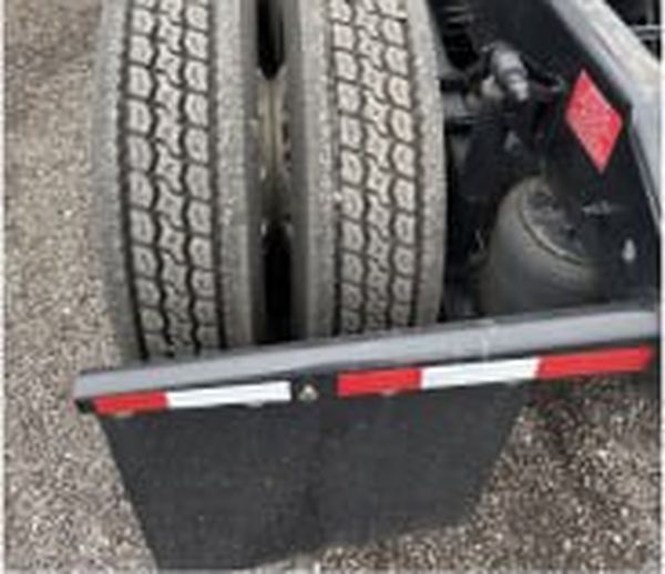 Example: Driver side drive tires tread