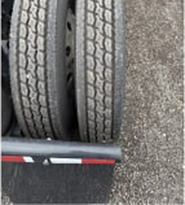 Example: Passenger side drive tires tread