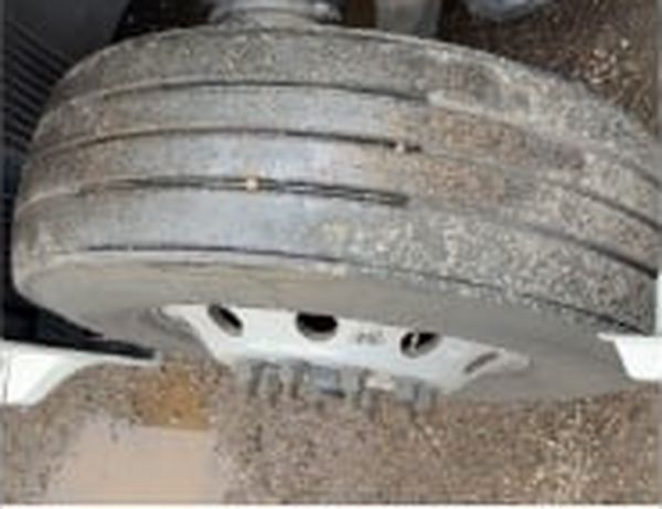 Example: Left steer tire tread